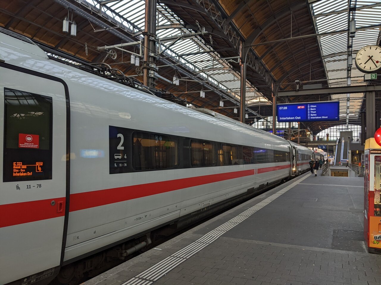 ICE 4 als IC 61 nach Interlaken in Basel SBB